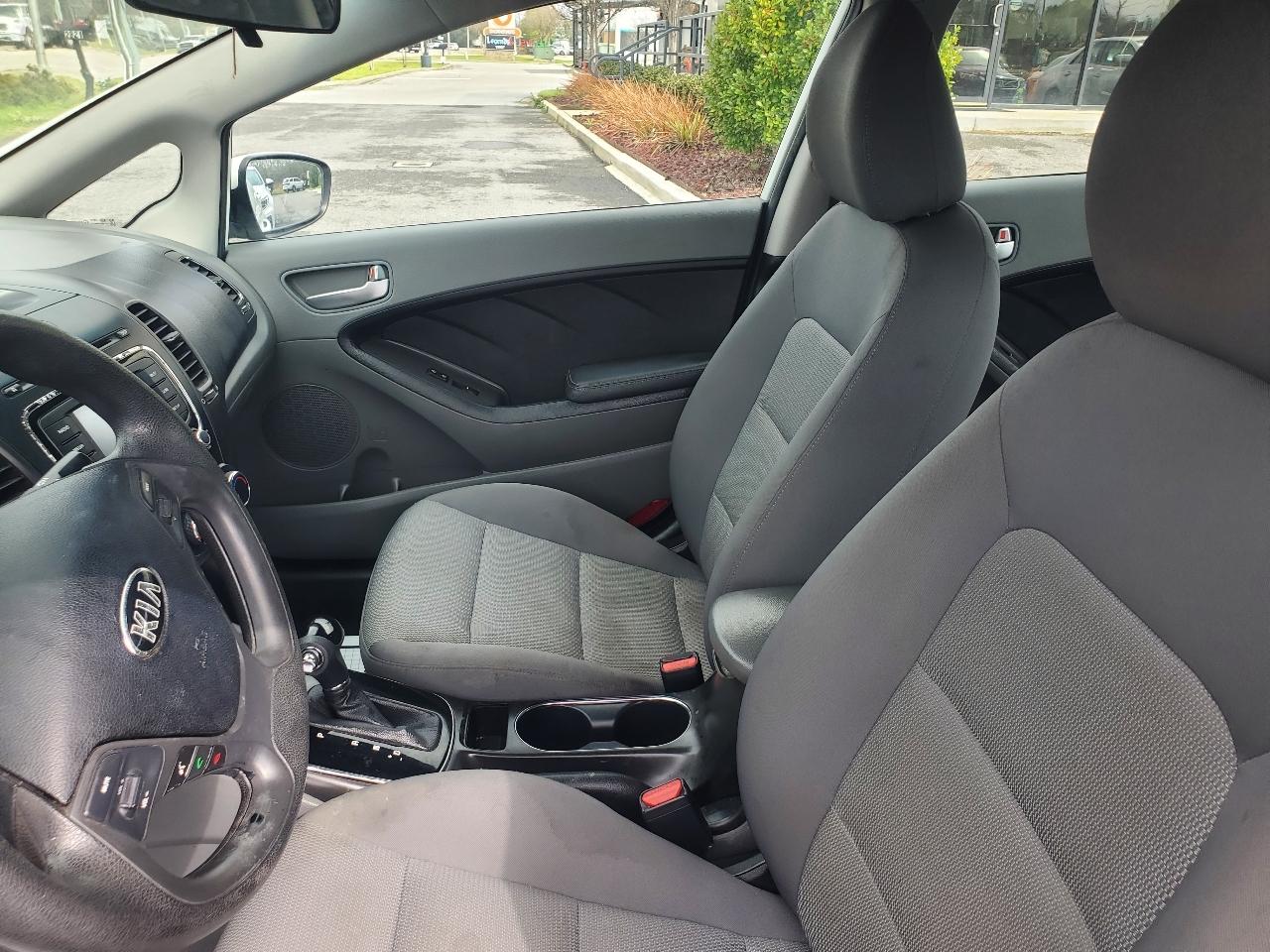 Kia Forte LX Auto 2017