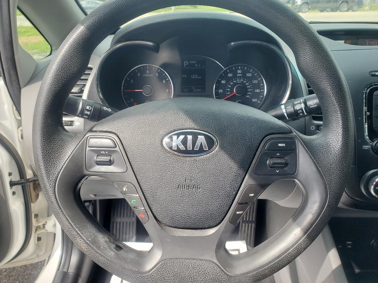 Kia Forte LX Auto 2017