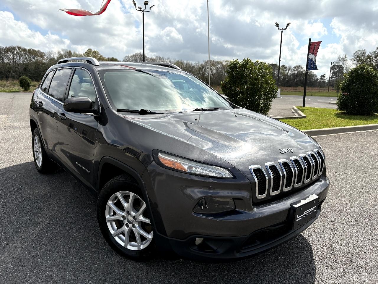 Jeep Cherokee Latitude FWD 2017