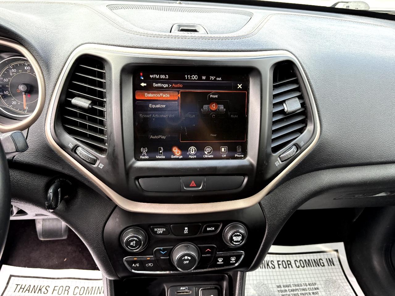 Jeep Cherokee Latitude FWD 2017