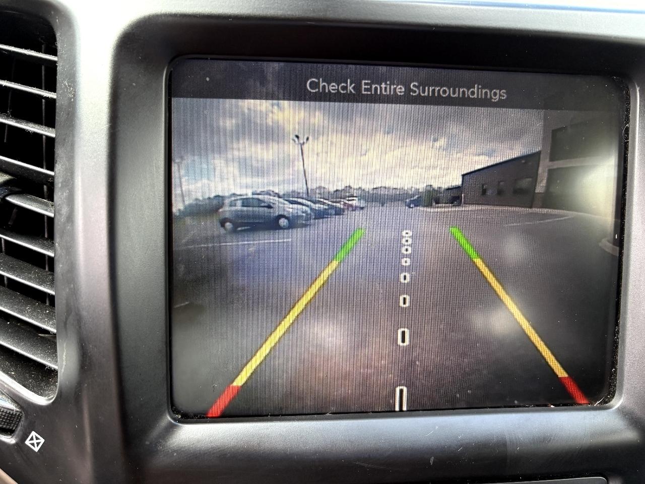 Jeep Cherokee Latitude FWD 2017