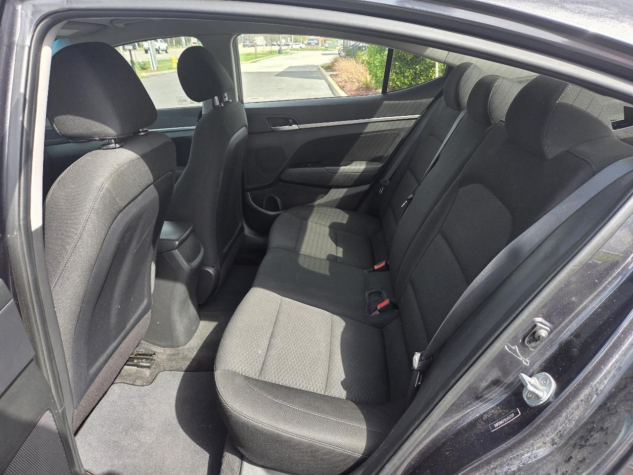 Hyundai Elantra SEL IVT 2020