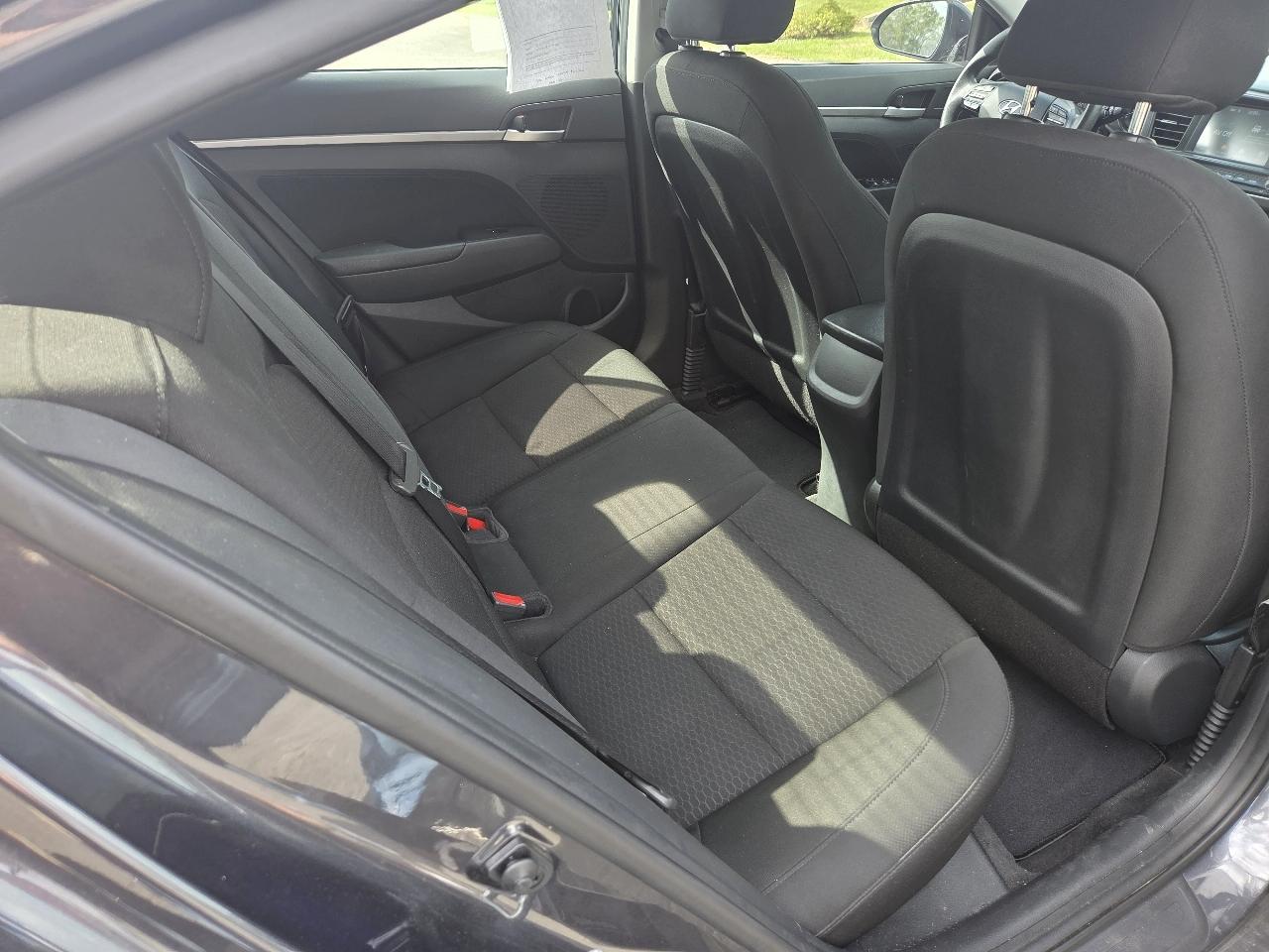 Hyundai Elantra SEL IVT 2020