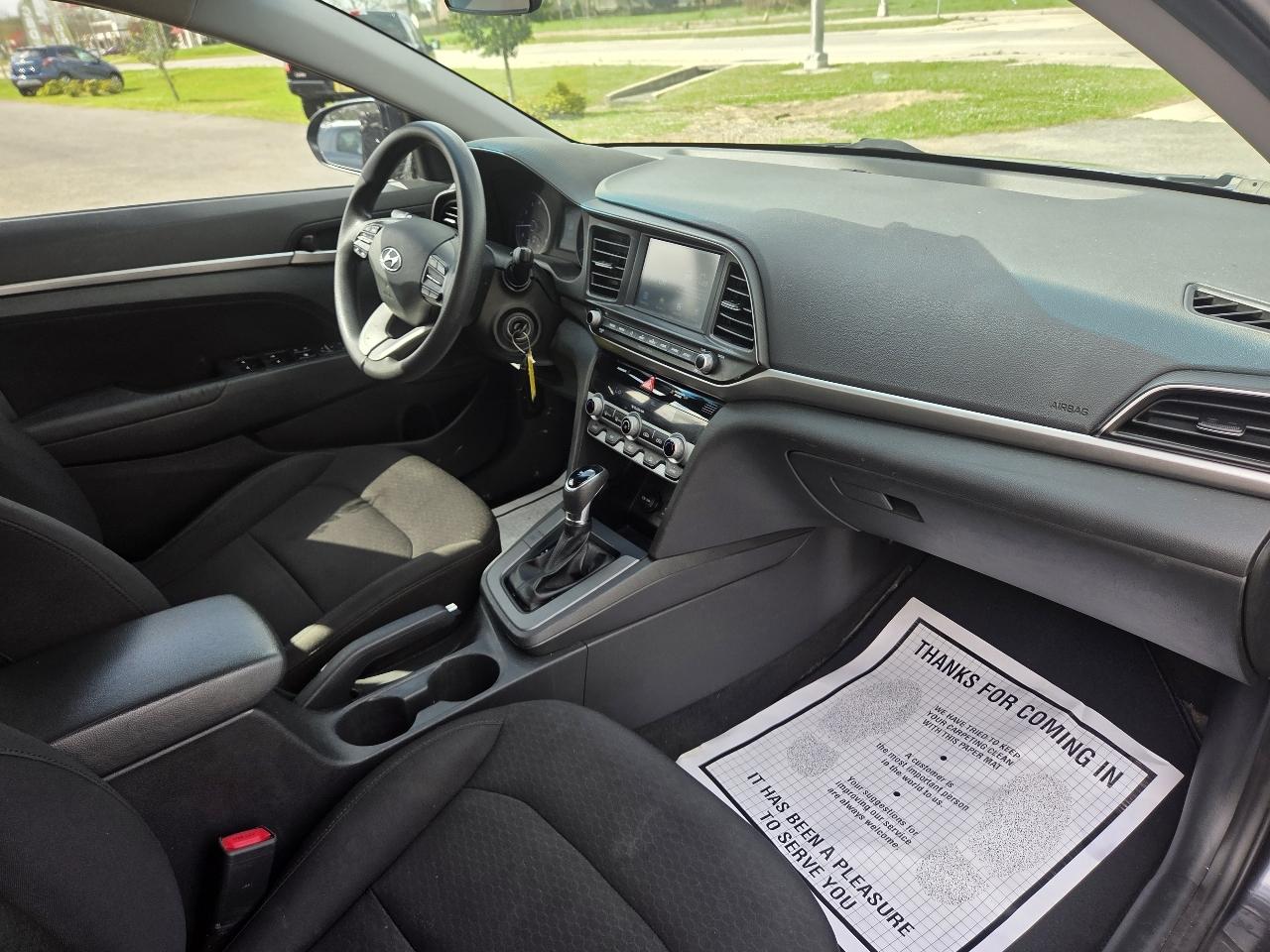 Hyundai Elantra SEL IVT 2020