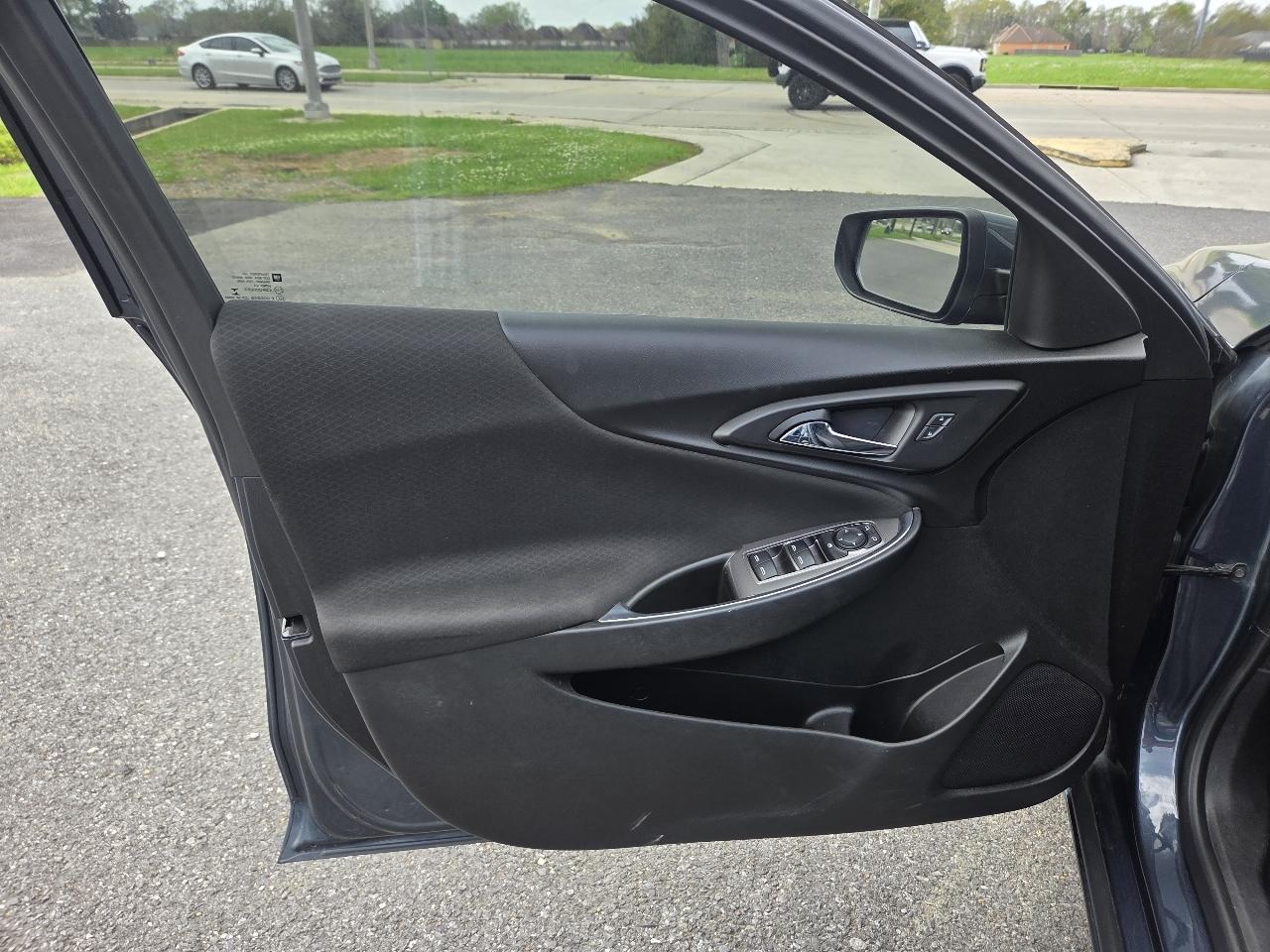 Chevrolet Malibu 4dr Sdn LT 2020