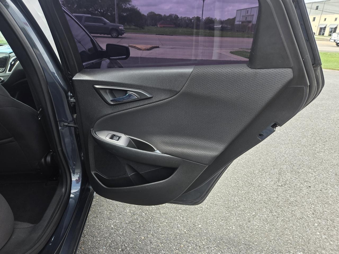 Chevrolet Malibu 4dr Sdn LT 2020