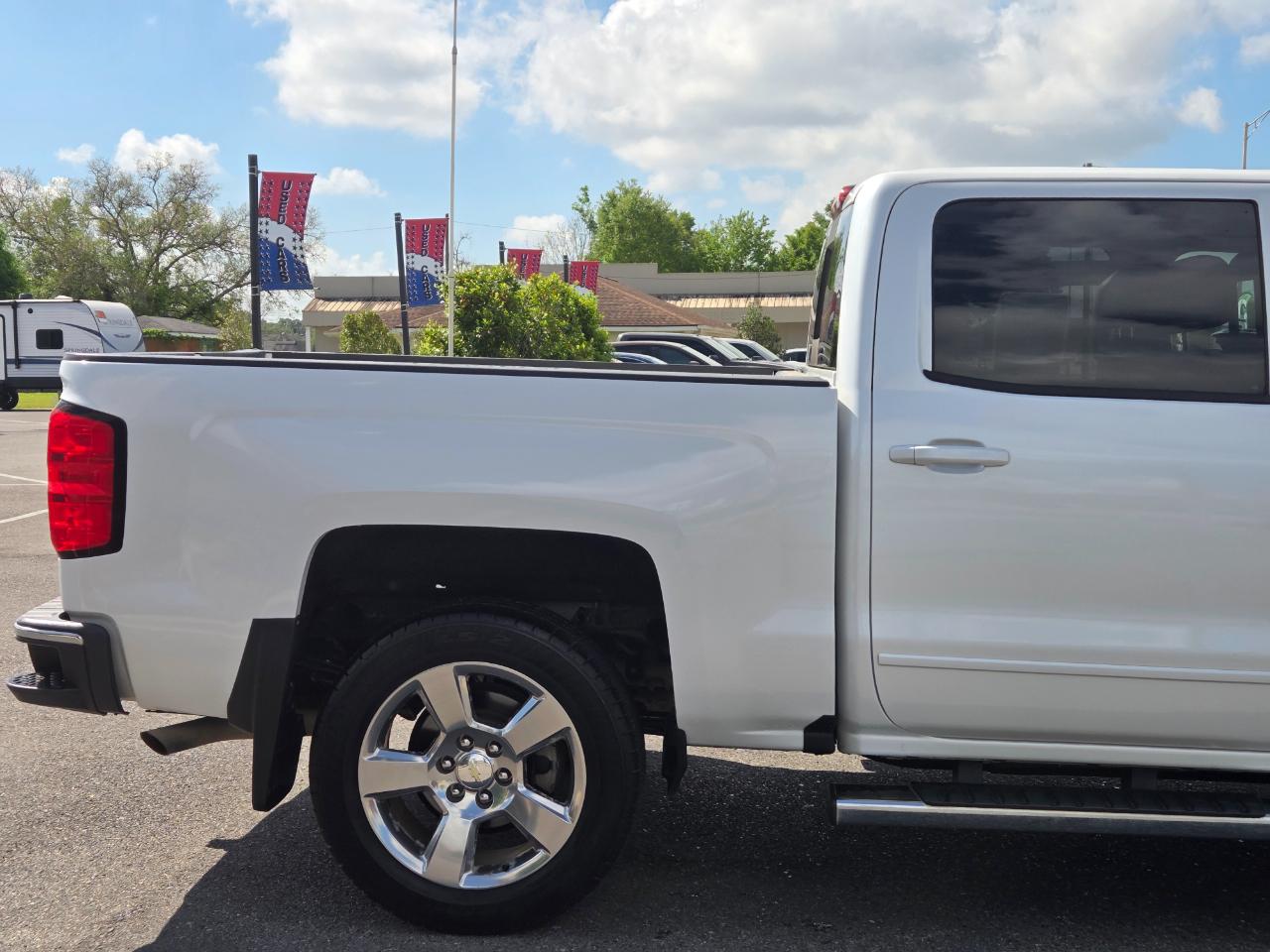 Chevrolet Silverado 1500 2WD Crew Cab 143.5" LT w/1LT 2018