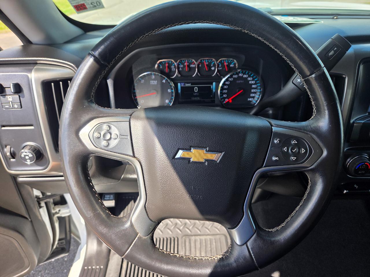 Chevrolet Silverado 1500 2WD Crew Cab 143.5" LT w/1LT 2018