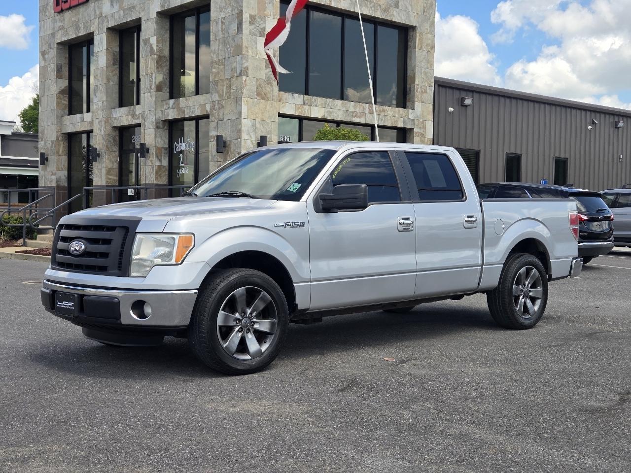 Ford F-150 2WD SuperCrew 145" XLT 2014