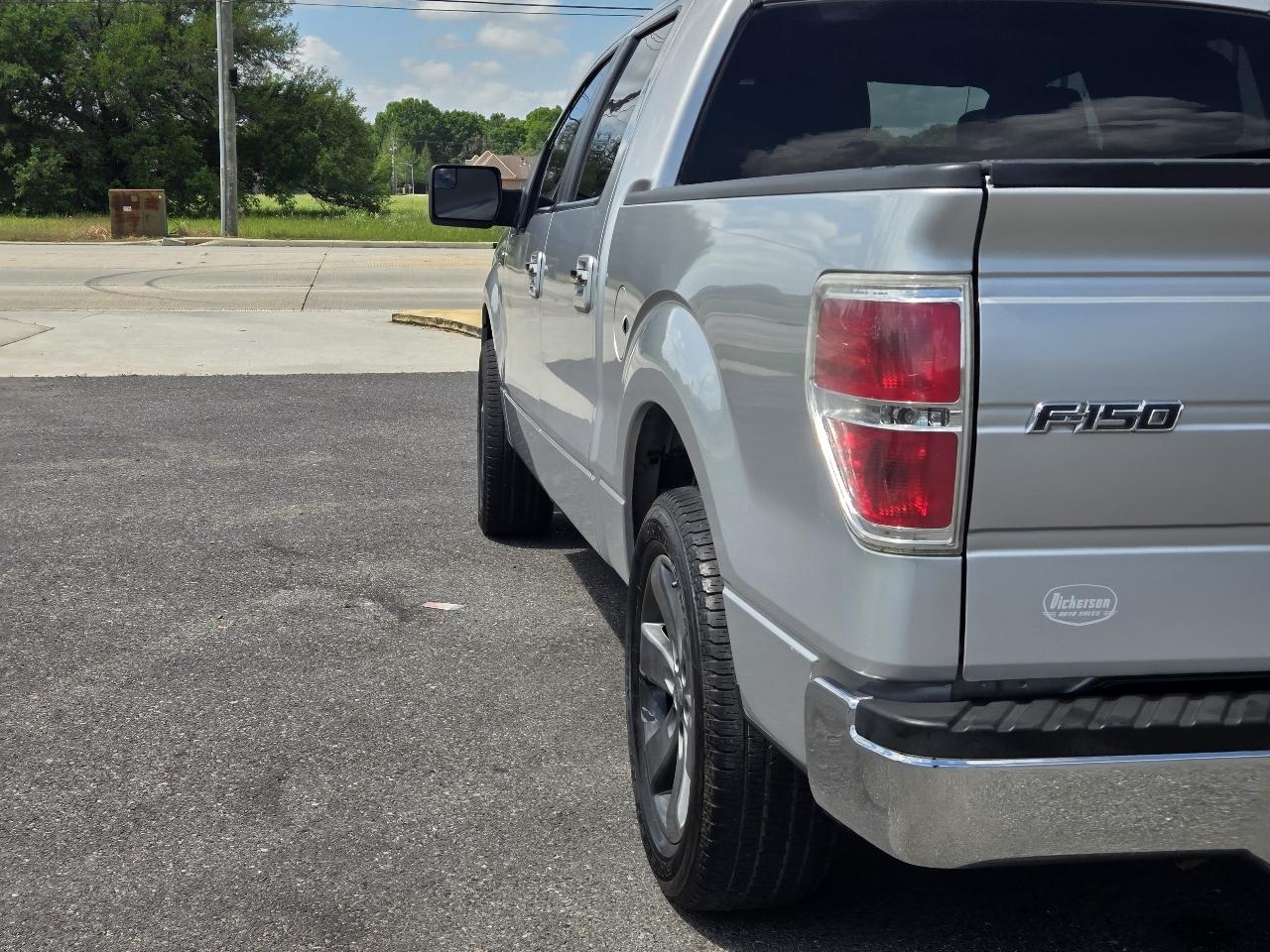 Ford F-150 2WD SuperCrew 145" XLT 2014