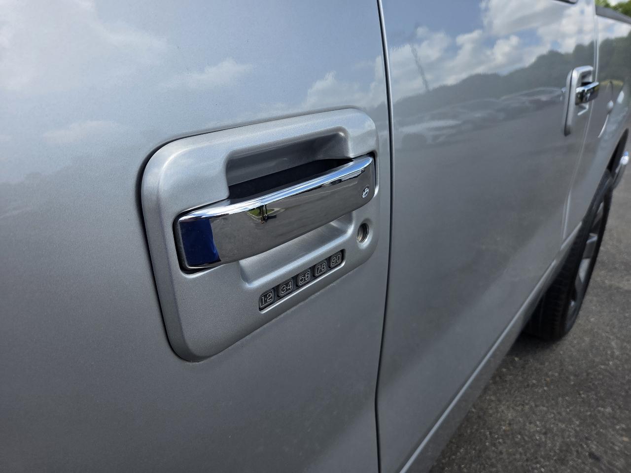 Ford F-150 2WD SuperCrew 145" XLT 2014