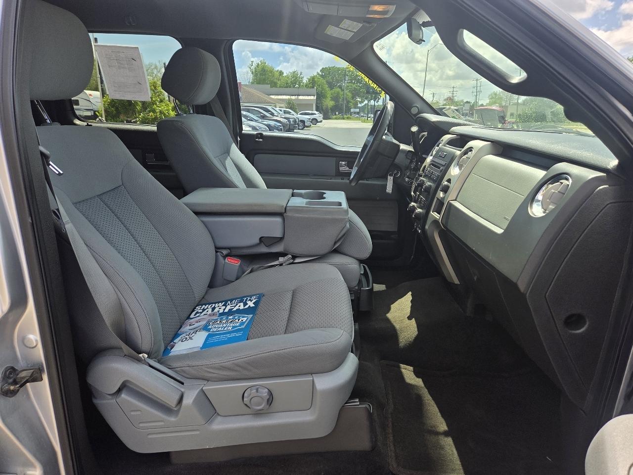 Ford F-150 2WD SuperCrew 145" XLT 2014