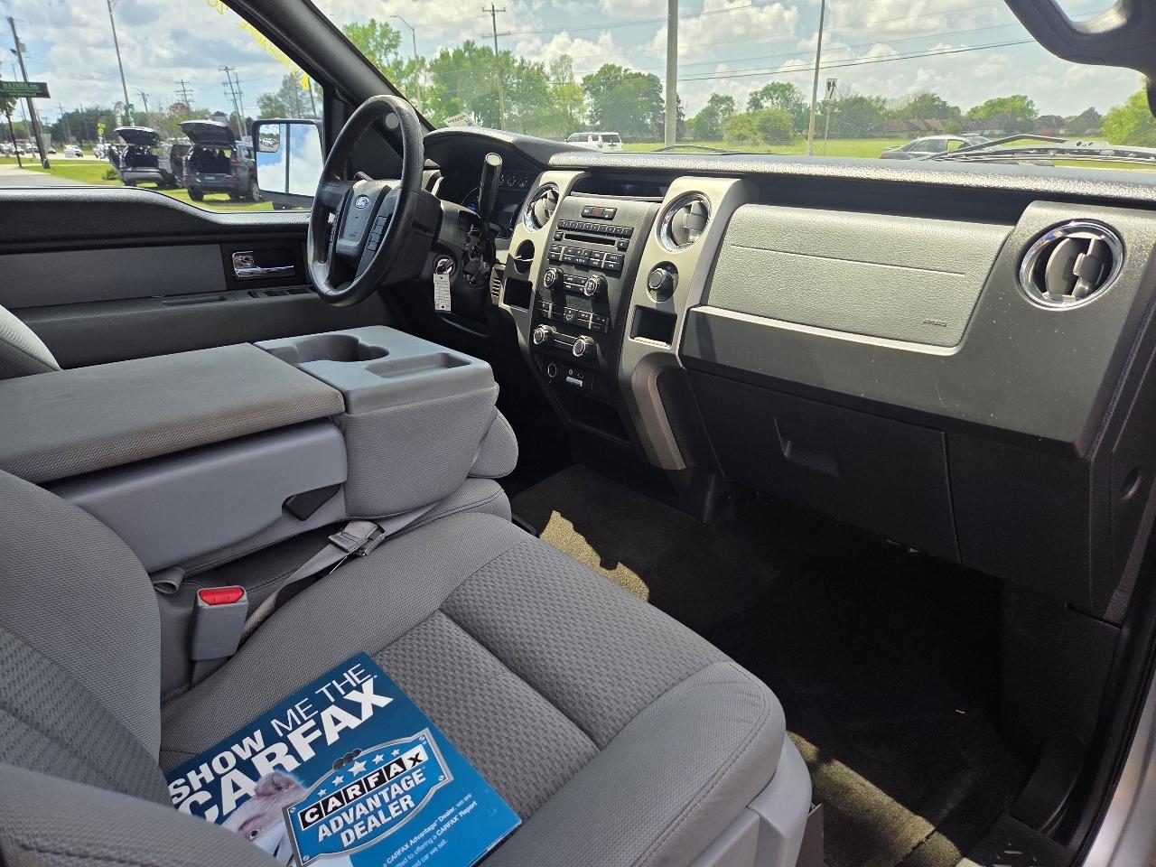 Ford F-150 2WD SuperCrew 145" XLT 2014