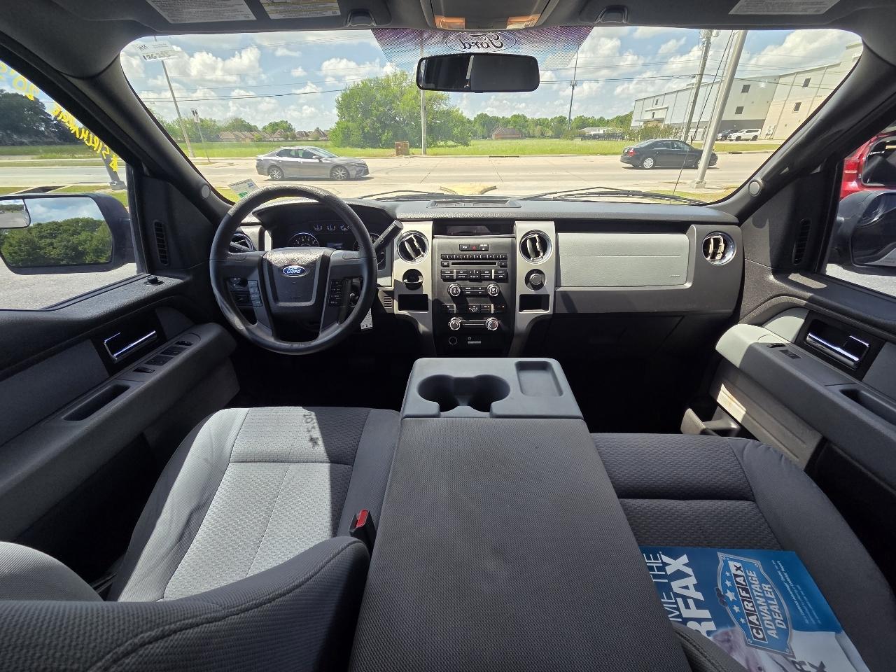 Ford F-150 2WD SuperCrew 145" XLT 2014