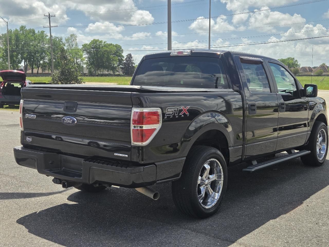 Ford F-150 2WD SuperCrew 145" XLT 2014