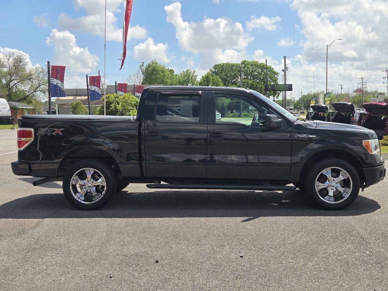 Ford F-150 2WD SuperCrew 145" XLT 2014