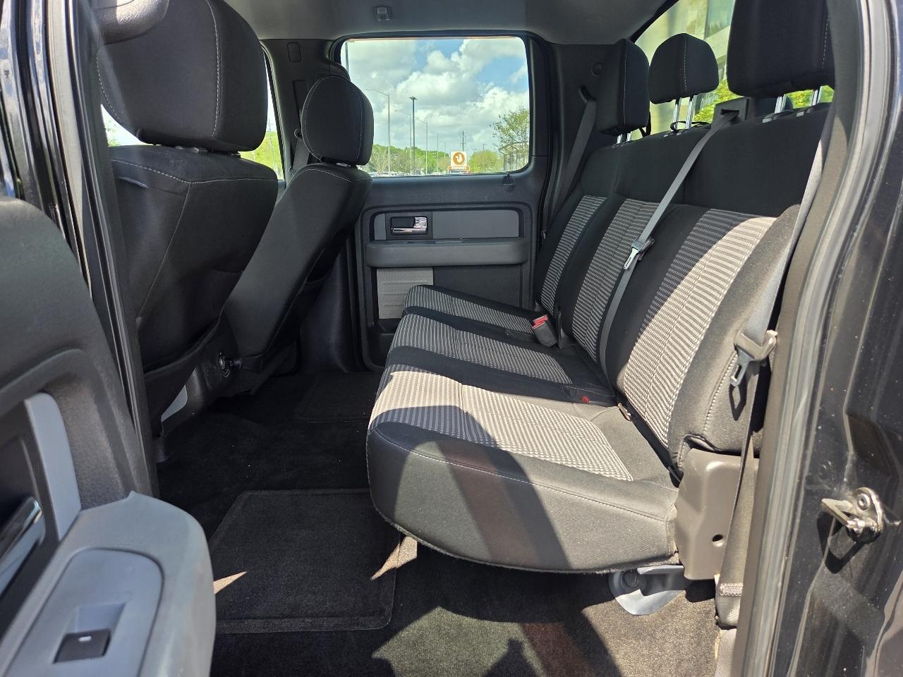 Ford F-150 2WD SuperCrew 145" XLT 2014