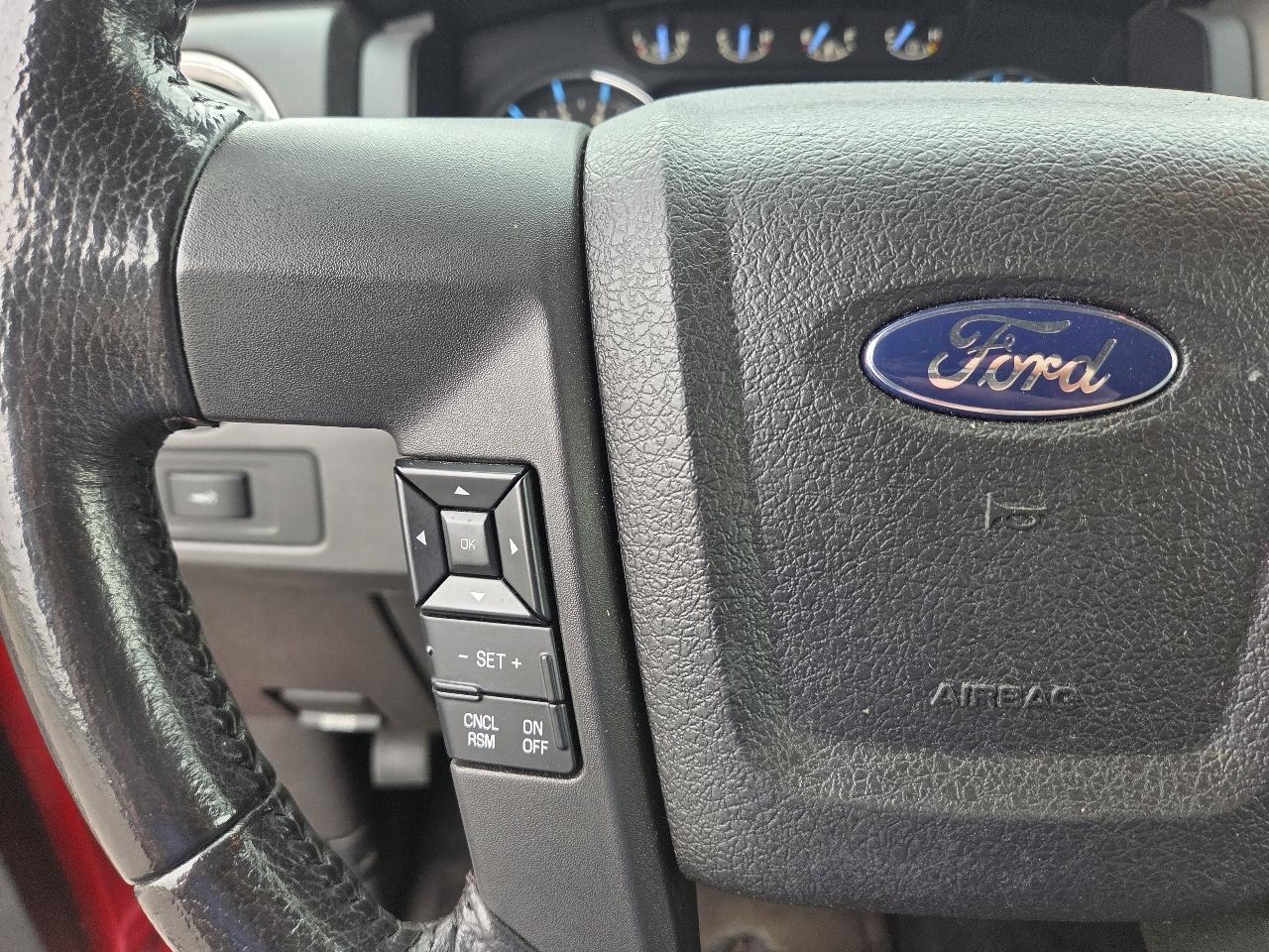 Ford F-150 2WD SuperCrew 139" XLT 2012