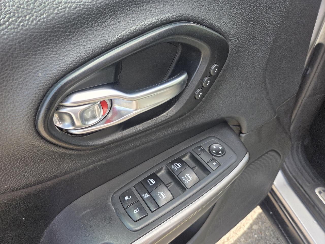 Jeep Cherokee Limited FWD 2020