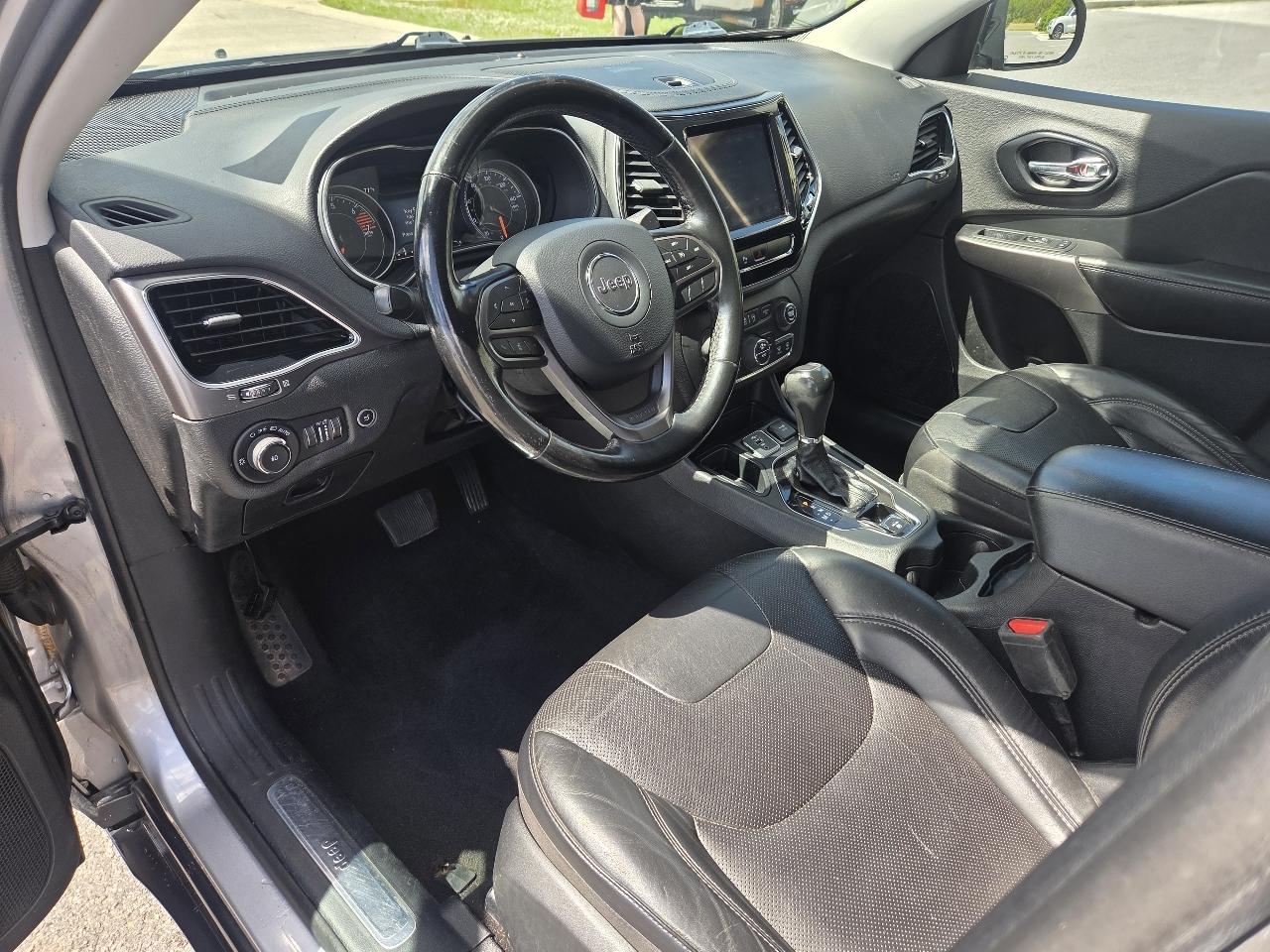 Jeep Cherokee Limited FWD 2020