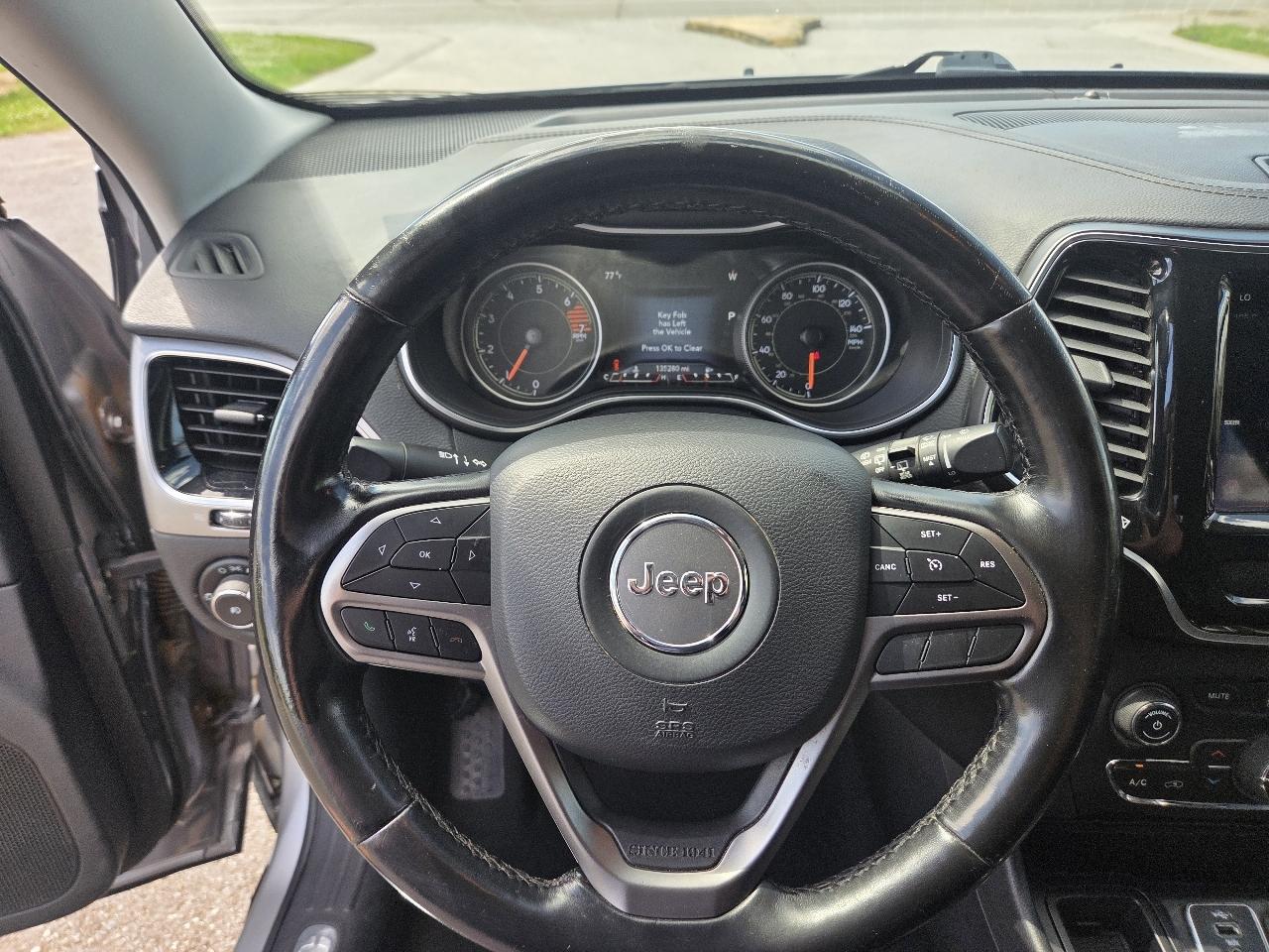Jeep Cherokee Limited FWD 2020