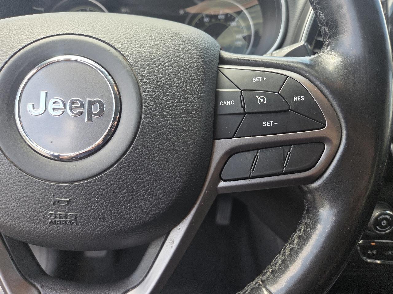 Jeep Cherokee Limited FWD 2020