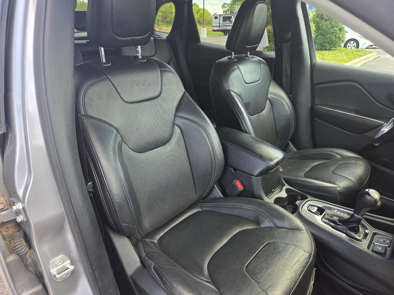 Jeep Cherokee Limited FWD 2020