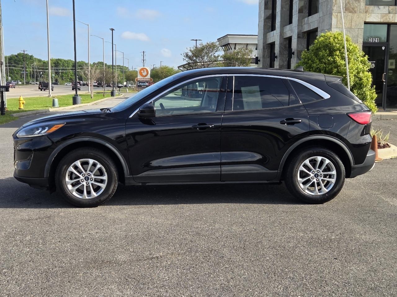 Ford Escape SE FWD 2021