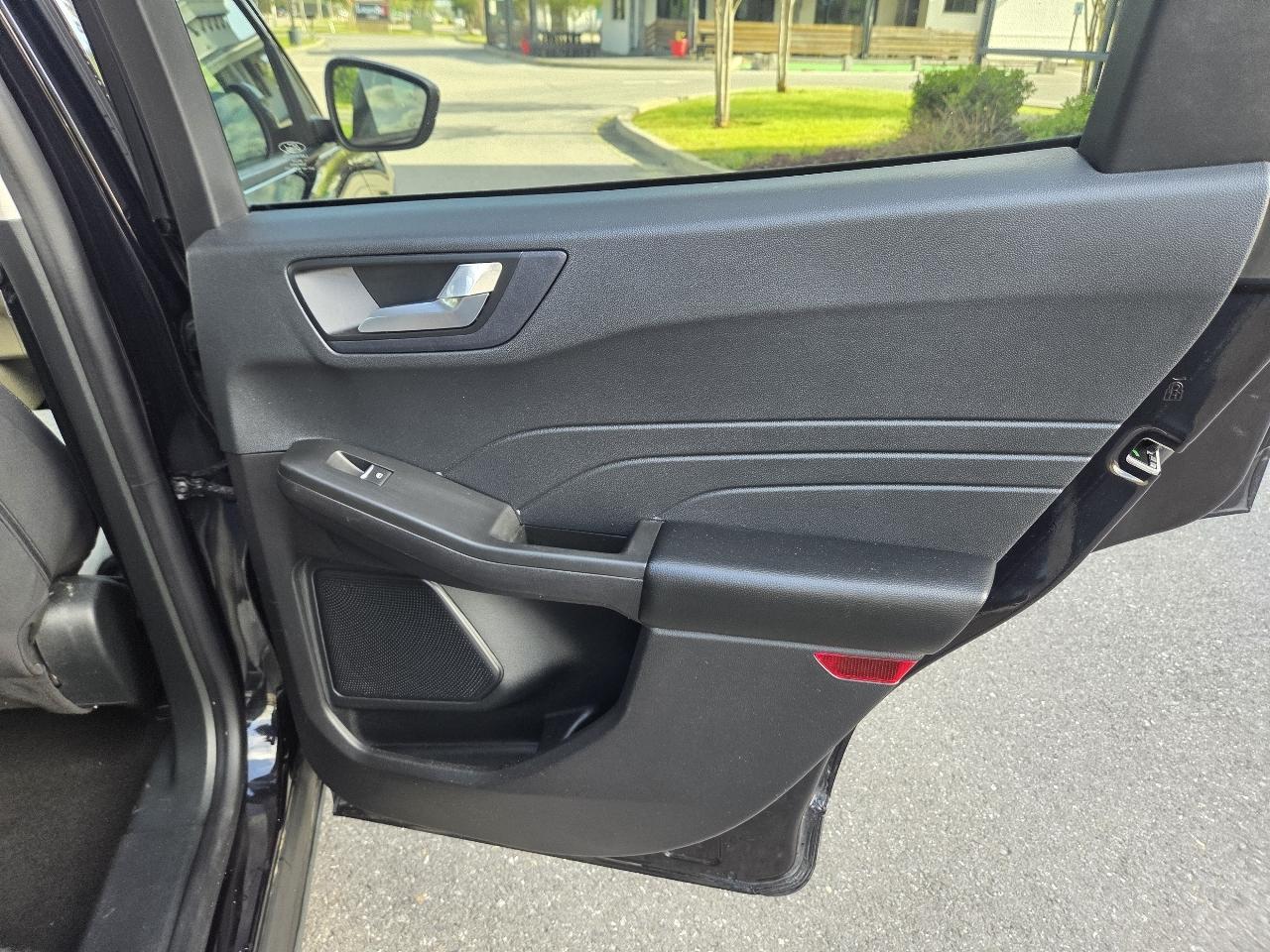 Ford Escape SE FWD 2021