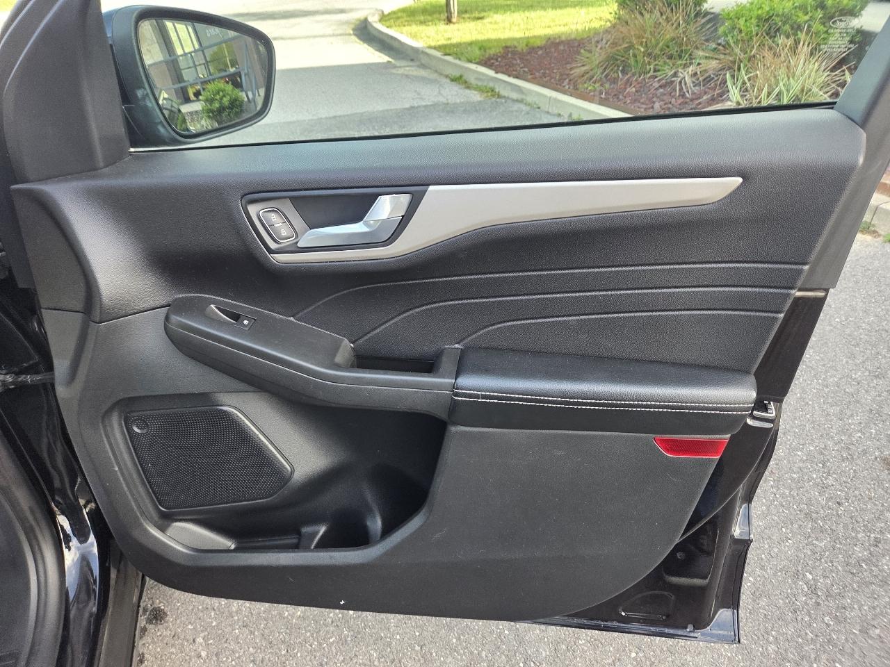 Ford Escape SE FWD 2021