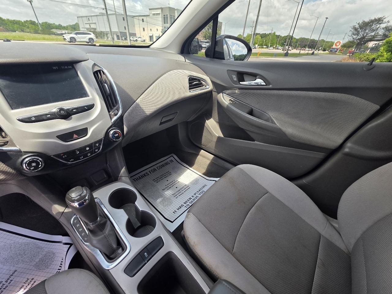 Chevrolet Cruze 4dr Sdn 1.4L LS w/1SB 2018