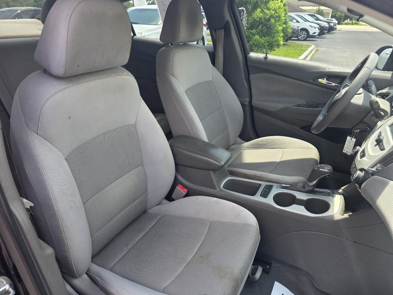 Chevrolet Cruze 4dr Sdn 1.4L LS w/1SB 2018