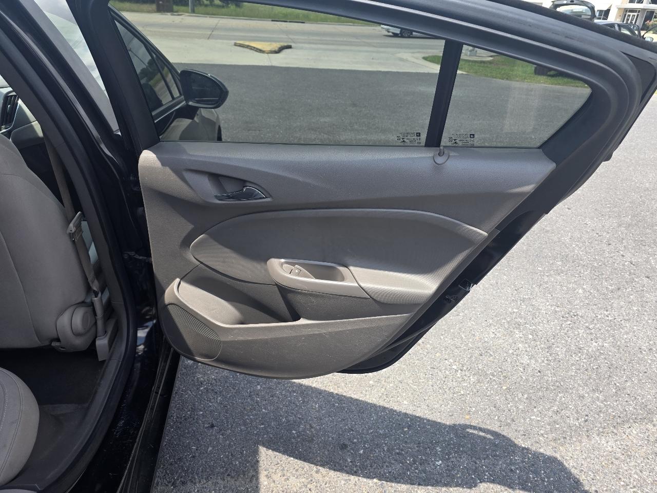 Chevrolet Cruze 4dr Sdn 1.4L LS w/1SB 2018