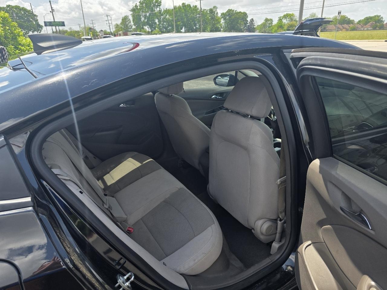 Chevrolet Cruze 4dr Sdn 1.4L LS w/1SB 2018