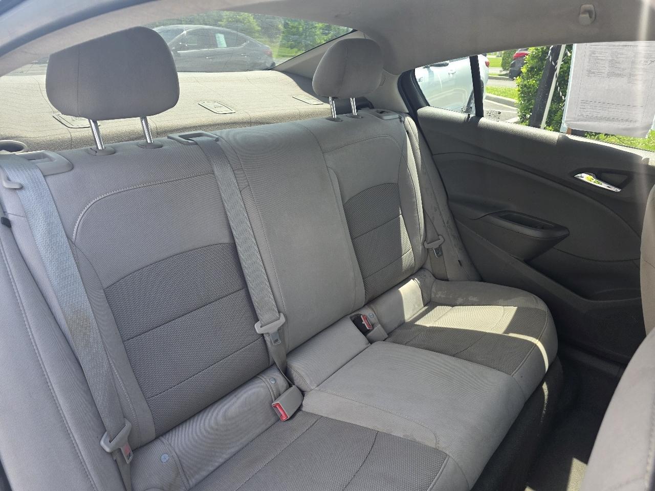 Chevrolet Cruze 4dr Sdn 1.4L LS w/1SB 2018