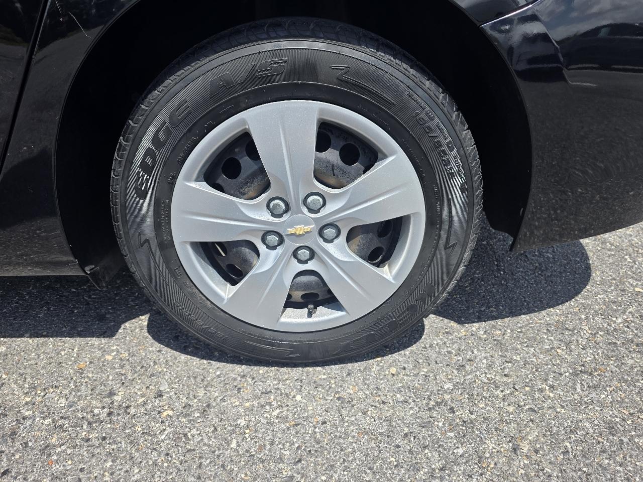 Chevrolet Cruze 4dr Sdn 1.4L LS w/1SB 2018