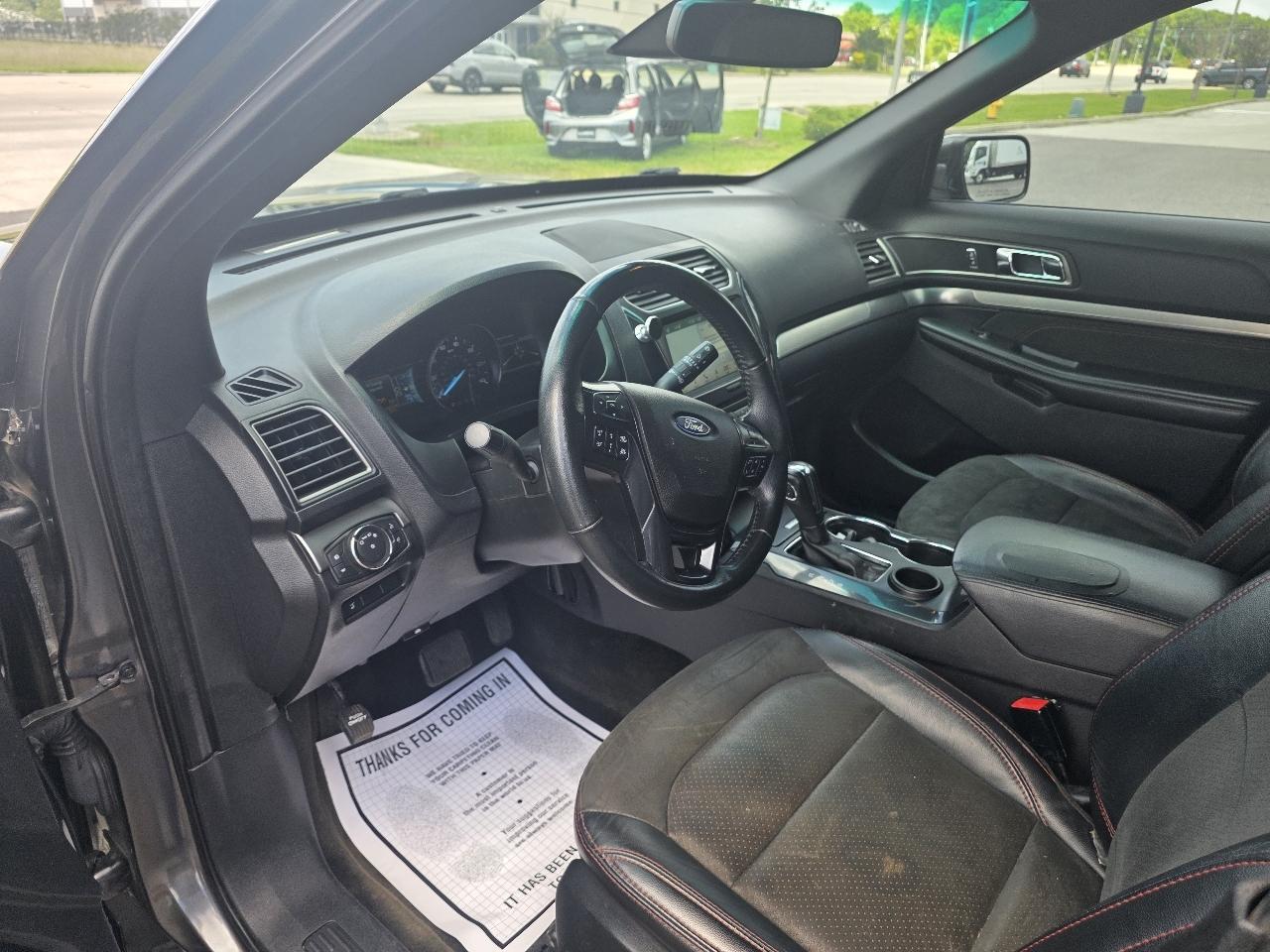 Ford Explorer XLT FWD 2018