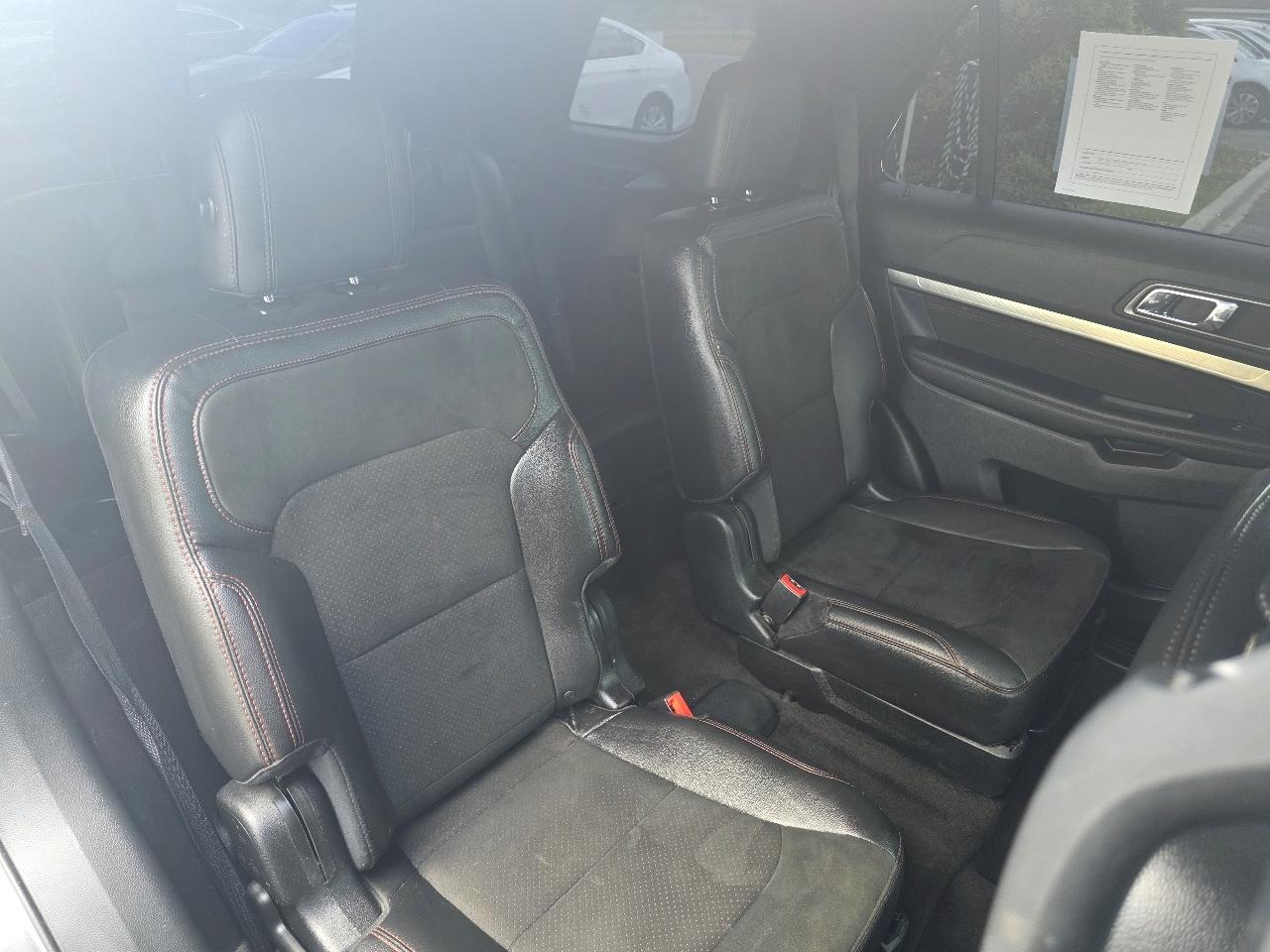 Ford Explorer XLT FWD 2018