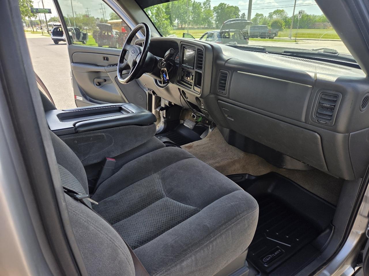 Chevrolet Silverado 1500 Crew Cab 143.5" WB 4WD LT1 2006