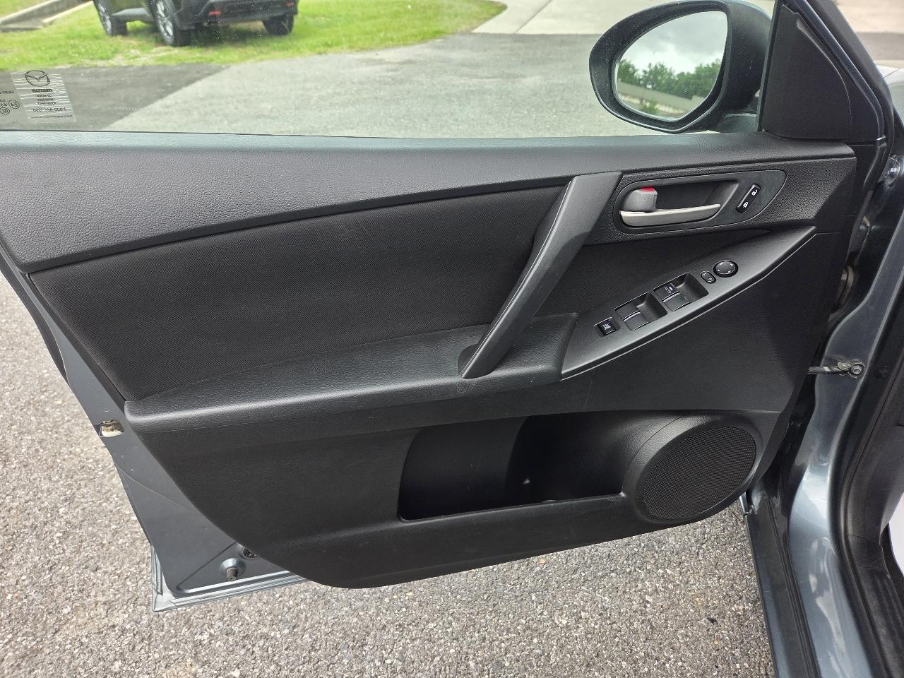 Mazda MAZDA3 4dr Sdn Auto i Sport 2013