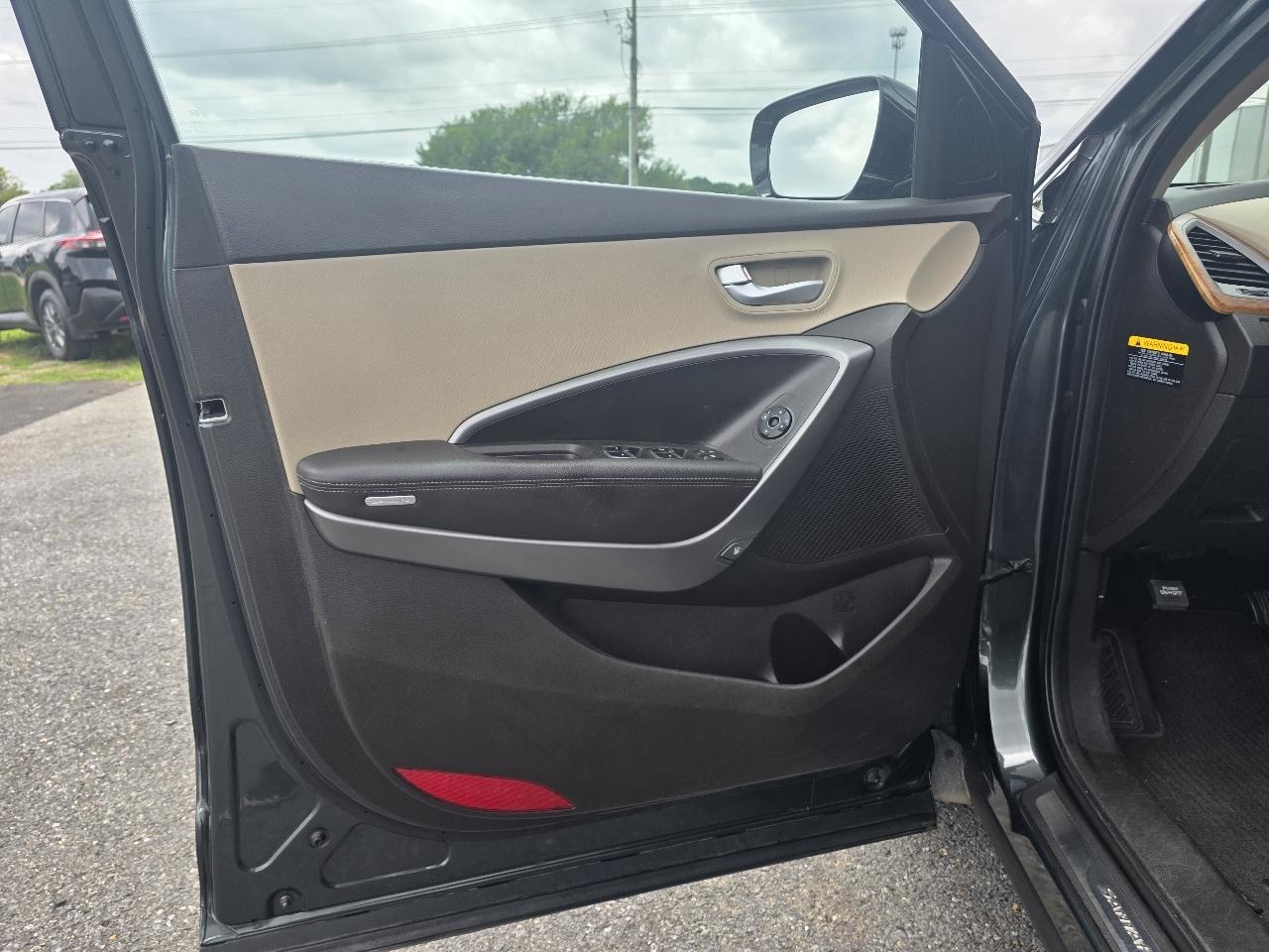 Hyundai Santa Fe FWD 4dr Sport 2013