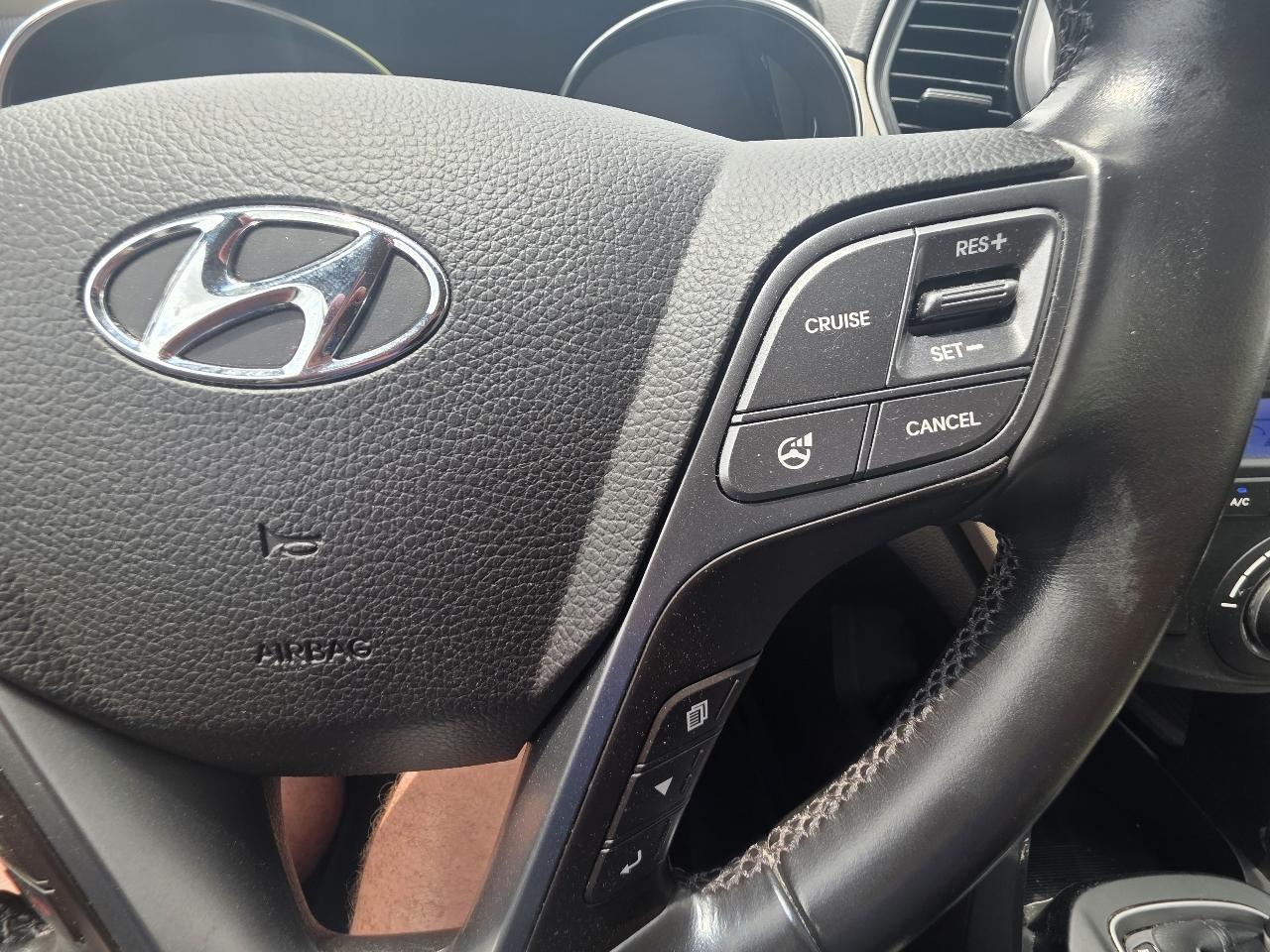 Hyundai Santa Fe FWD 4dr Sport 2013