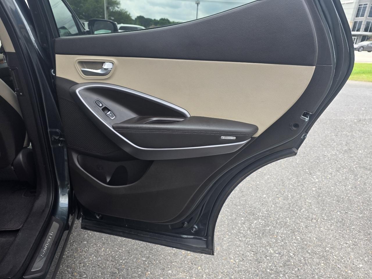 Hyundai Santa Fe FWD 4dr Sport 2013