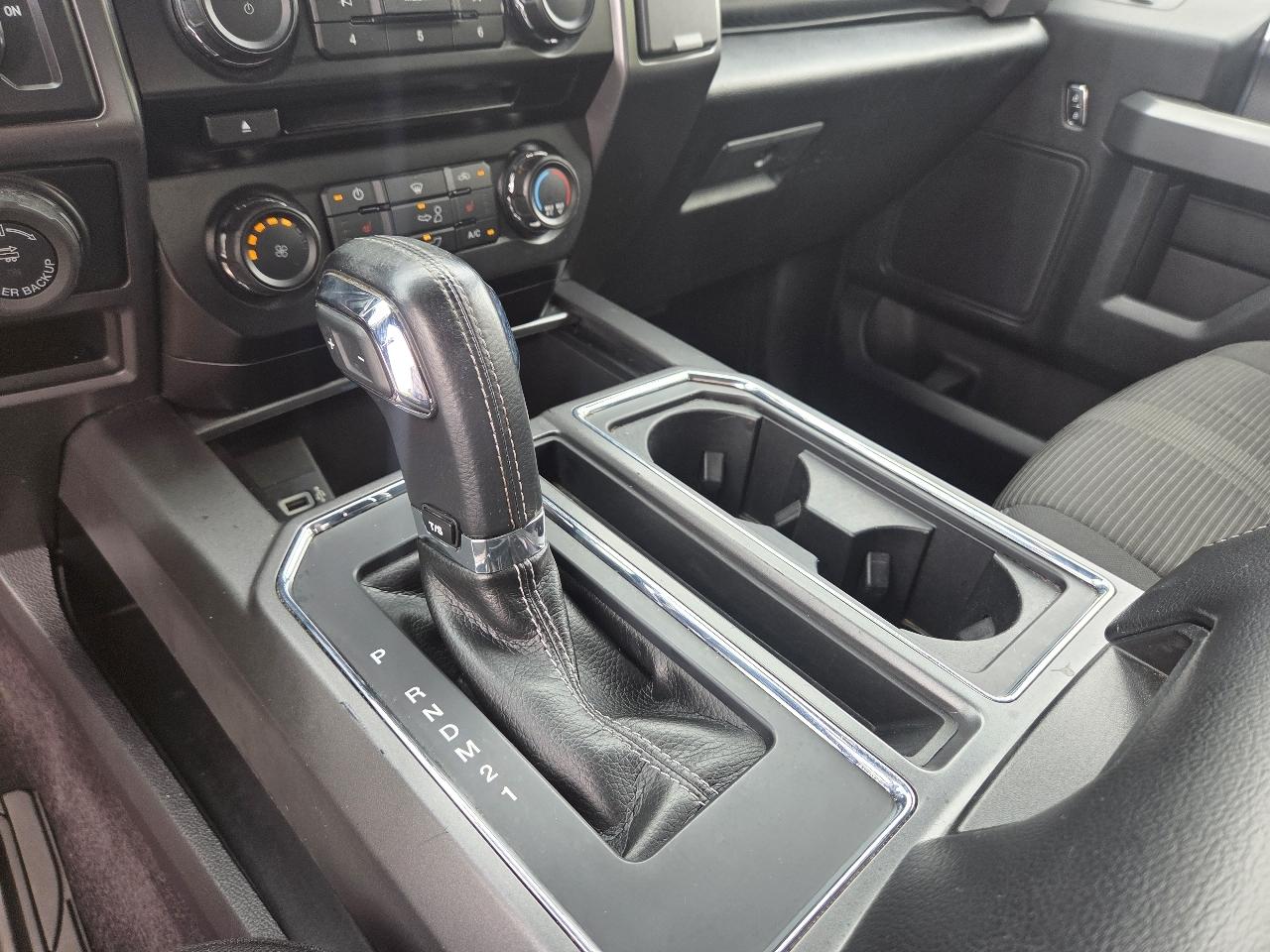 Ford F-150 XLT 2WD SuperCrew 5.5' Box 2017