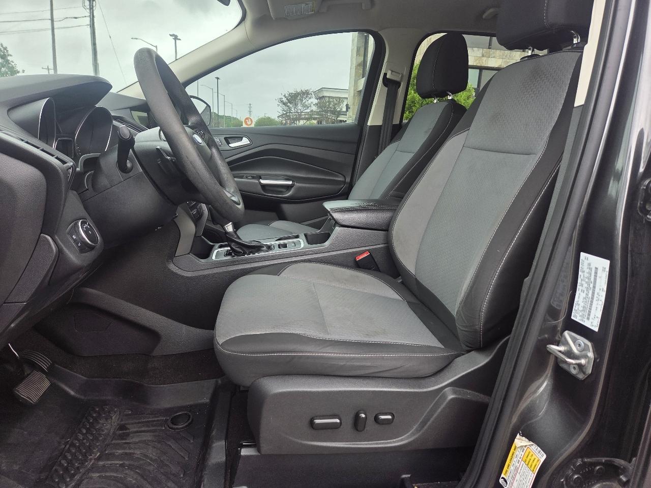 Ford Escape SE FWD 2017