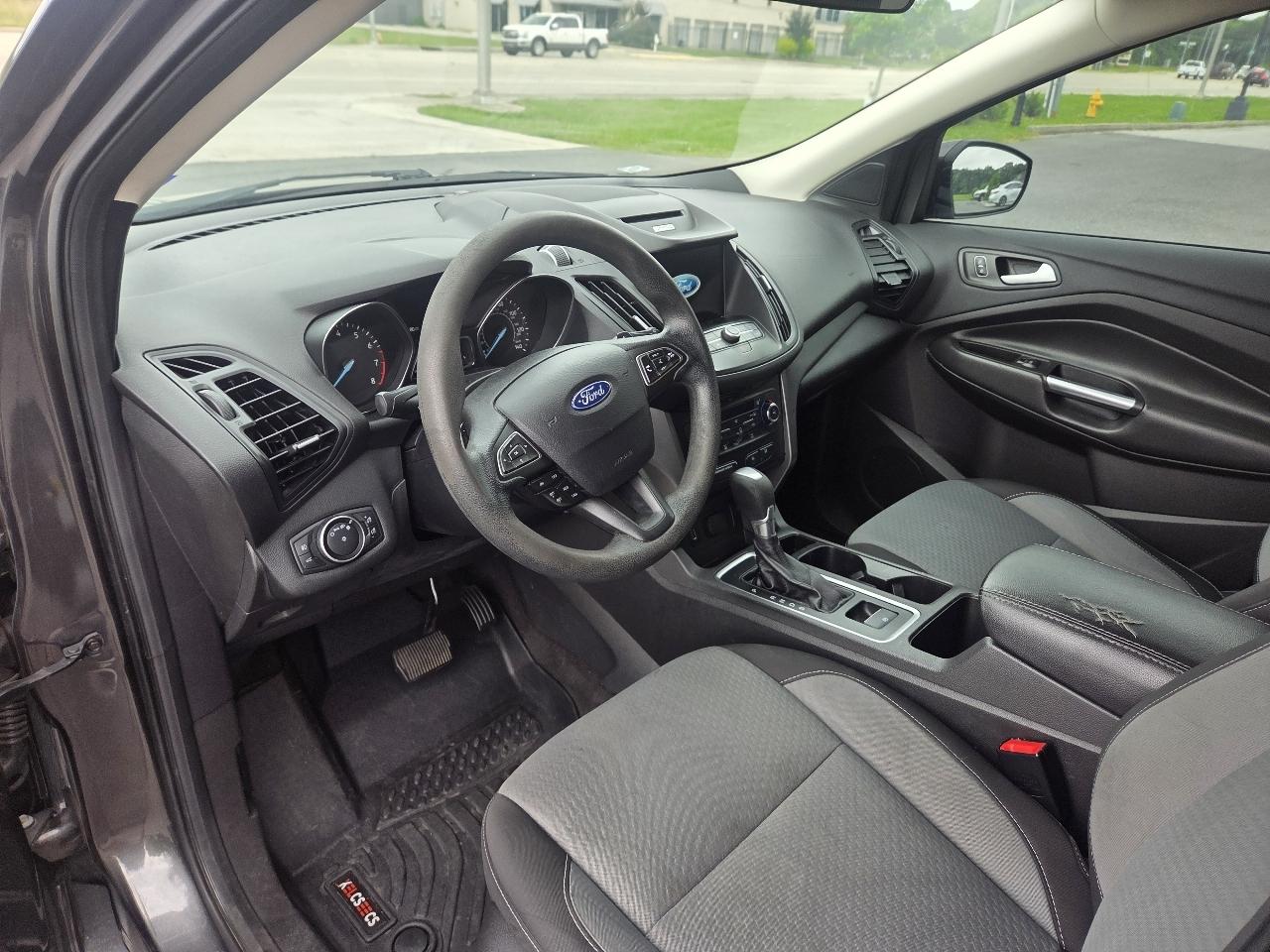 Ford Escape SE FWD 2017
