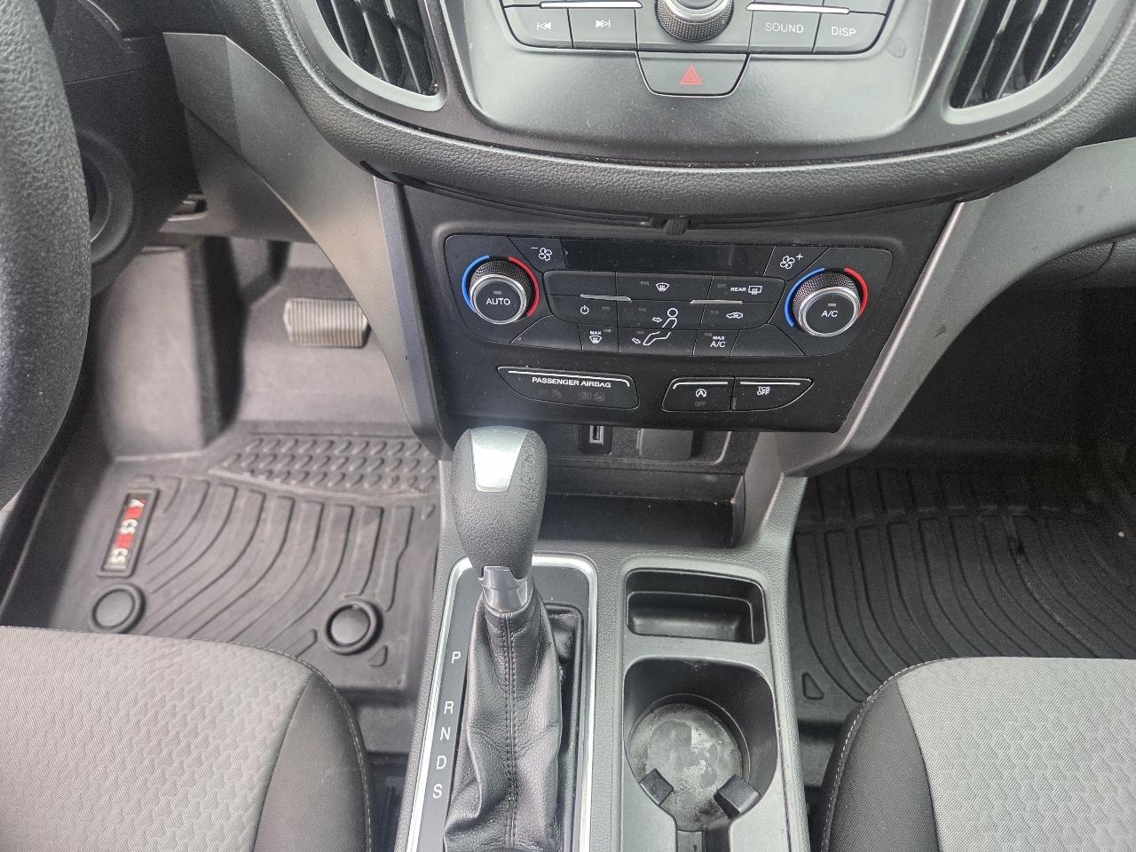 Ford Escape SE FWD 2017