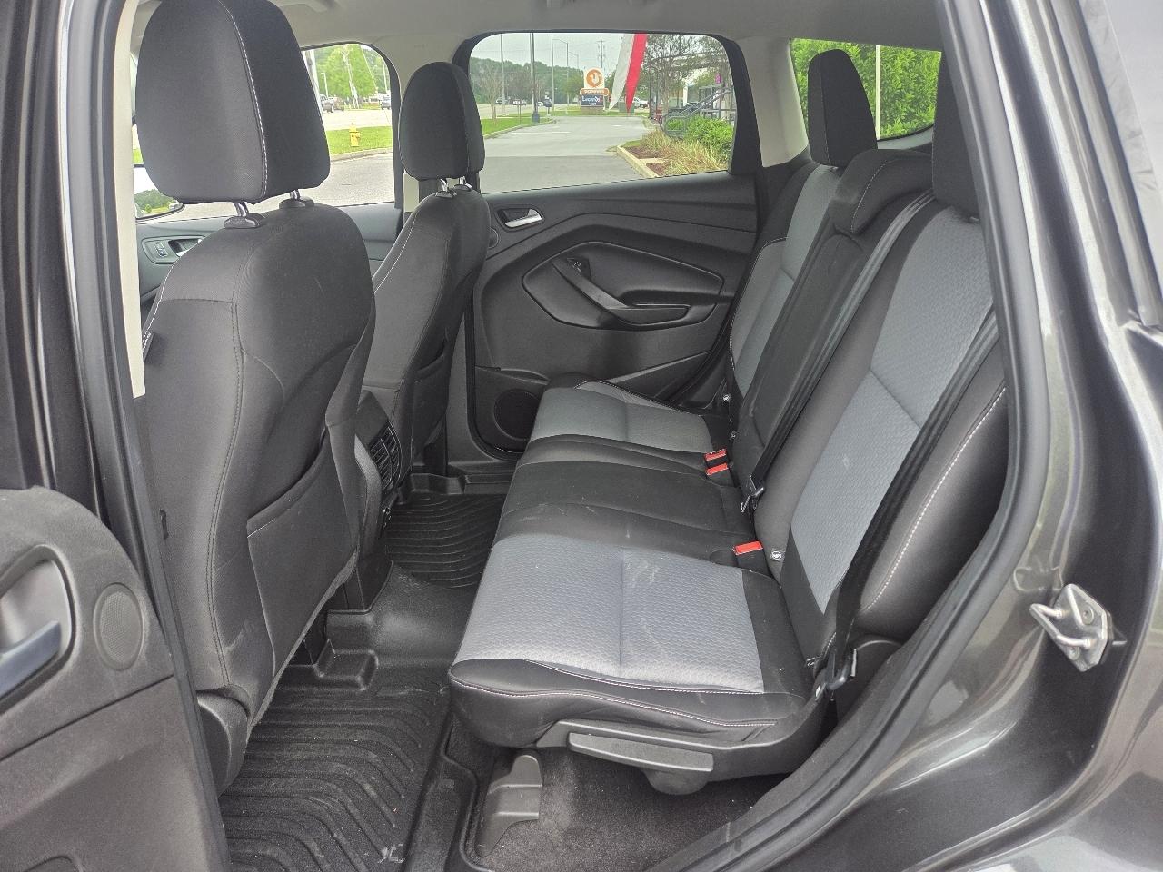 Ford Escape SE FWD 2017