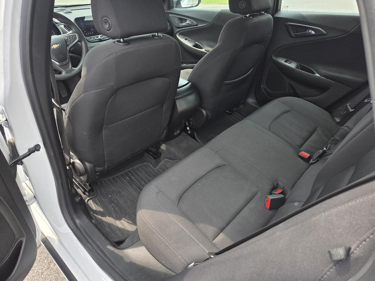 Chevrolet Malibu 4dr Sdn LS w/1FL 2023