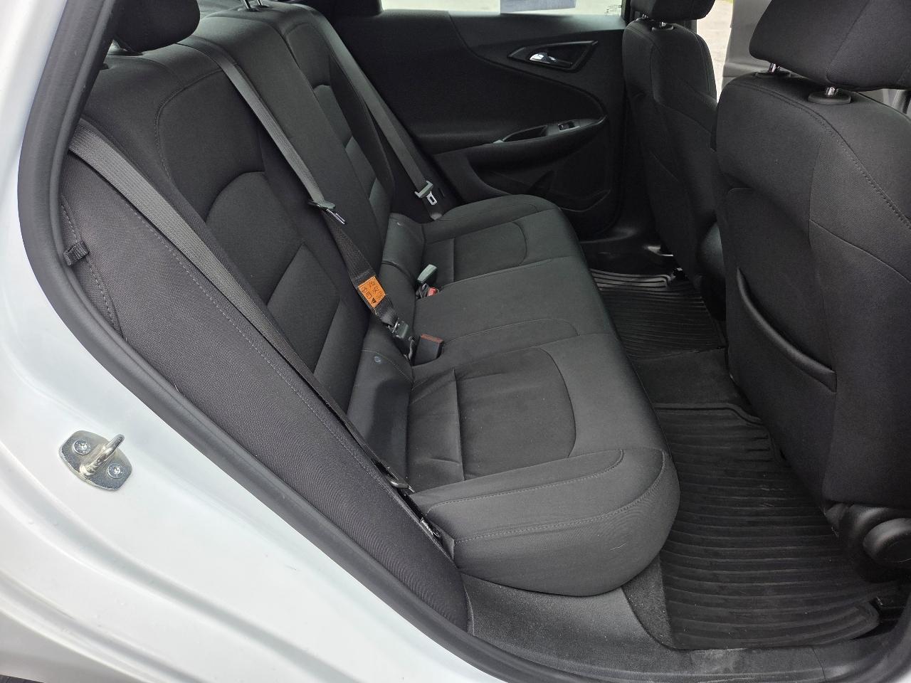 Chevrolet Malibu 4dr Sdn LS w/1FL 2023